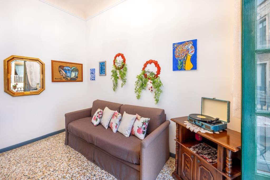 Casa Vacanze Taorminacentre Guest House Kültér fotó